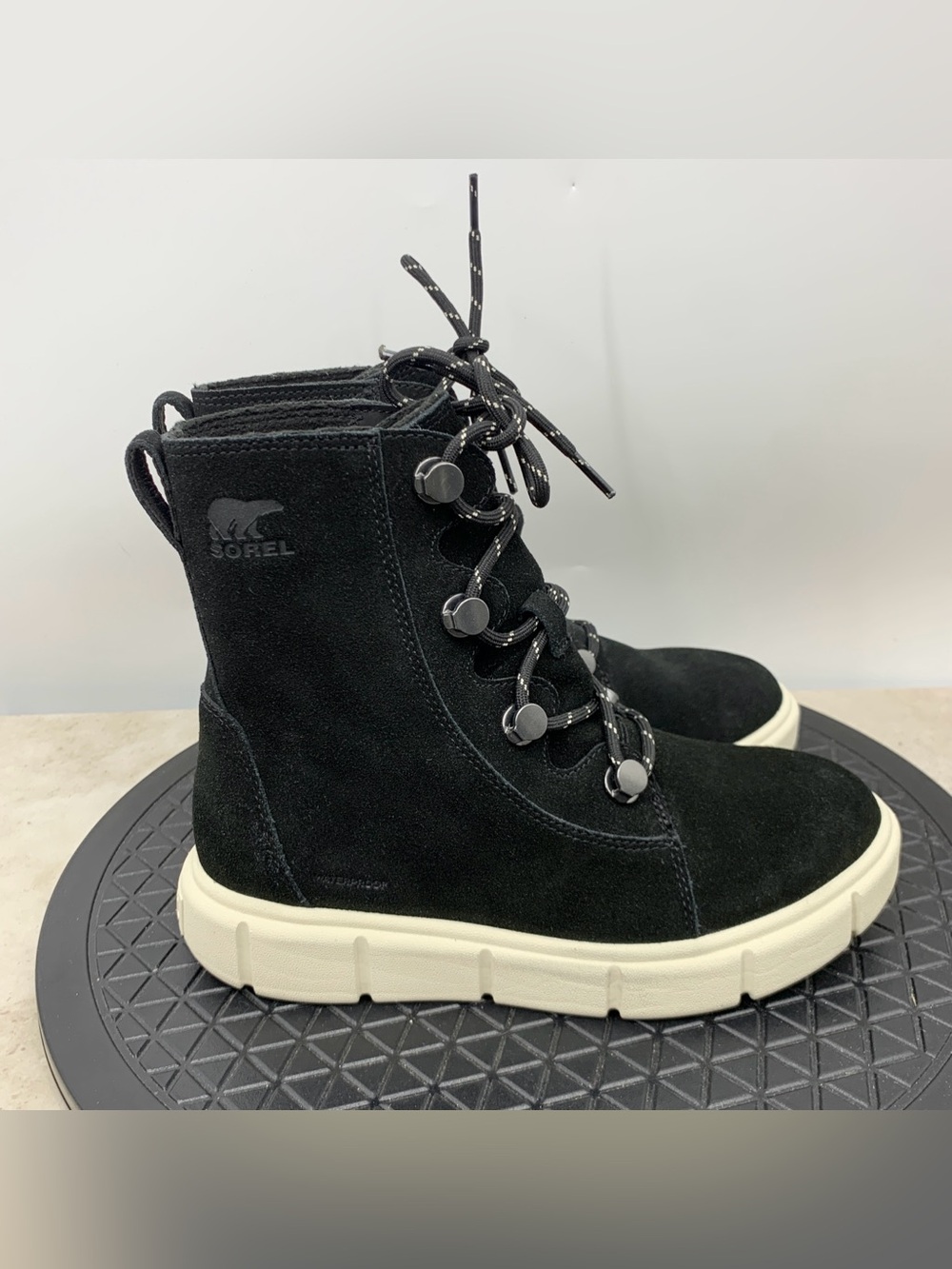 Sorel Explorer III Joan Boots Women Size 7 Shoes Black Suede Waterproof Sneaker